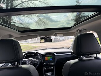 MG ZS EV Luxury 44,5 kWh DPH - 14