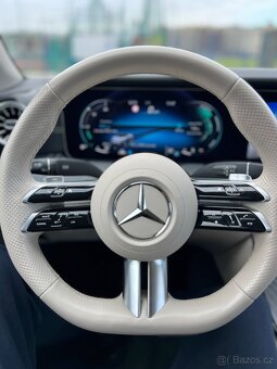 Mercedes E 220d cabrio AMG - 14