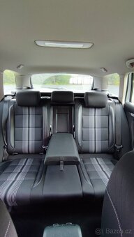 Volkswagen golf VI 2,0 TDI MATCH - 14