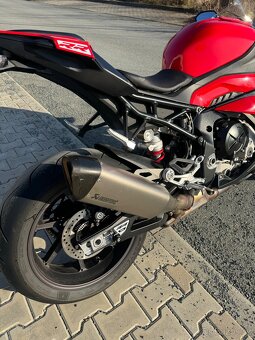 BMW S1000RR FULL 2023 - 14