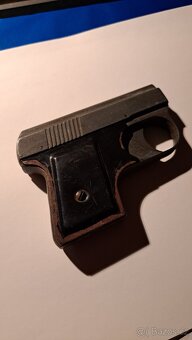 ŠTARTOVAČKA    "S L Á V I A". - 14