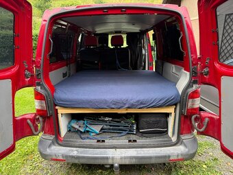 VW T5 2.0 TDI 103 kW, 7 míst, CZ původ, 2. majitel, 191 tis - 14