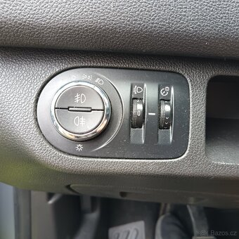 Opel Meriva - 14
