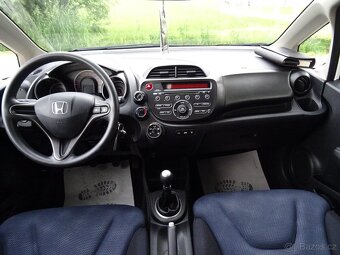 Honda Jazz, 1.2 i-VTEC 66kW  1x majitel servis jen Honda - 14