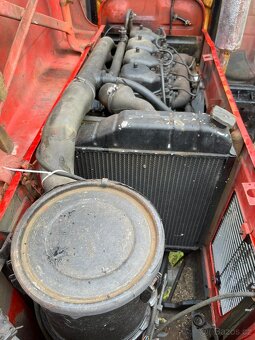 TRAKTOR ZETOR 6945 - 14