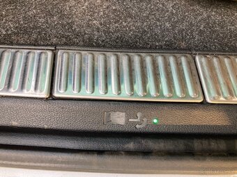 ŠKODA SUPERB 2.0TDI STYLE ROK 2018 LED SVĚTLA, TAŽNÉ  - 14