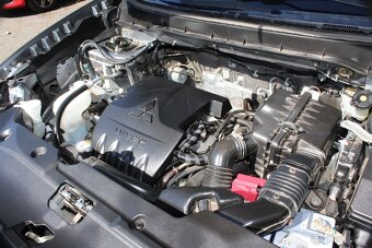 Mitsubishi ASX - 14