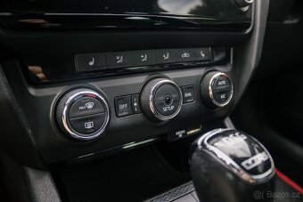 Škoda Octavia Combi 2.0 TFSI RS DSG - 14