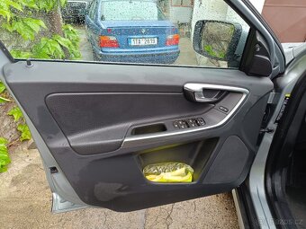 Volvo XC60 2.4 D5 151kw - 14