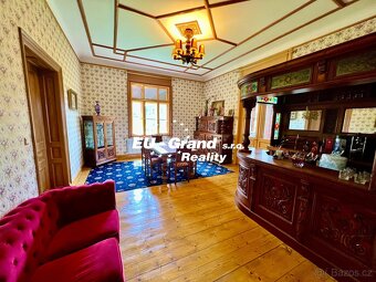 Prodej zrekonstruované vily z konce 19 století v Neugersdorf - 14