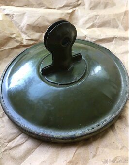 Nové a použité tachometry klakson 6V 12V žárovka 6V 12V - 14