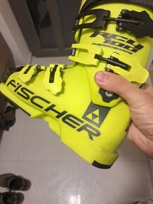 Dětské lyžáky Fischer RC4 278/235 - 14