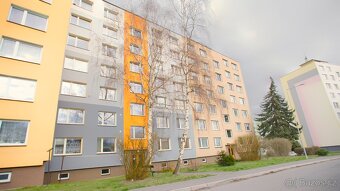Prodej moderního bytu 3+1 po celkové rekonstrukci - Sedlčany - 14