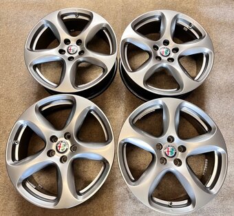 5x110 R18 ORIGINÁL Alfa Romeo Stelvio - TOP - 14
