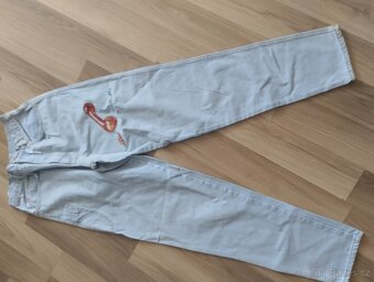 Jeans s vysokým pasem - 14