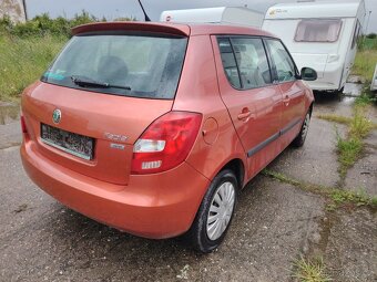 2x Škoda Fabia 2 - 14