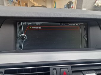 BMW Řada 5, 525d M paket, manuál, zadní náhon - 14