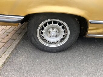 MERCEDES BENZ W107 350SLC MANUÁL - 14