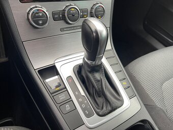 VW Passat B7 1.4 TSi CNG 110kW DSG,PRAVID.SERVIS - 14