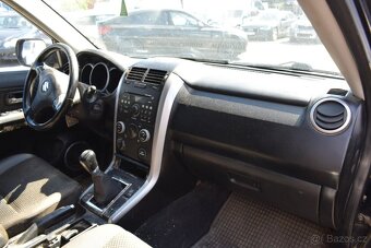 Suzuki Grand Vitara 2.4i 124KW 4x4/ČTĚTE PROSÍM/ - 14
