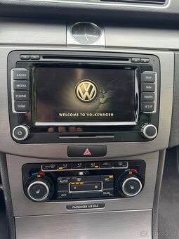 Volkswagen Passat b7 ecofuel - 14
