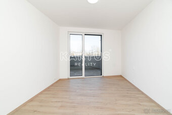 Pronájem bytu 4+KK (114m²) s předzahrádkou v novostavbě na u - 14