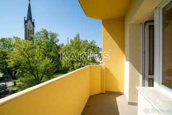 Prodej bytu  3+1 (63 m2) s prostorným balkónem, os. vlastnic - 14