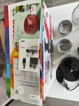 Bosch MESM731M – šnekový odšťavňovač, TOP STAV, kompletní - 14