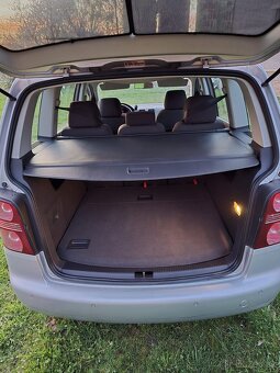 Volkswagen touran 1.9tdi 77kw bls - 14