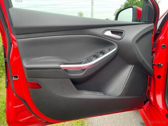 Ford Focus 2.0 ST 184kw - 14