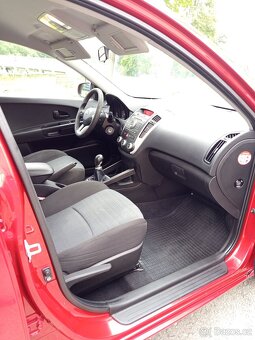 Kia Ceed 1.4i 80kW - 2010, FACELIFT, PO ROZVODECH✓ - 14