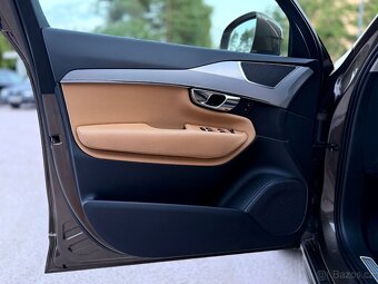 VOLVO XC90 MOMMENTUM D5 2.0D 165KW 4X4 - KOUPENO ČR - 14