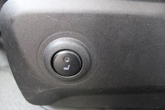 Iveco Daily, 35S180 3,0 L2H2 HiMatic+Led+Navi+Klima+Měchy - 14