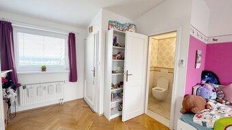 Mezonetový byt 3+kk s 30 m² terasou a dechberoucím výhledem - 14