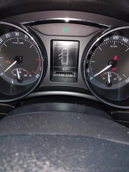 Superb 1.6 2012r.v. - 14