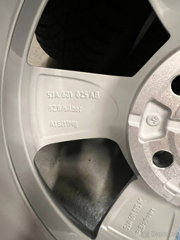 185/60R15 NOVÁ zimní pneu škoda rapid fabia III 6x15 5x100 - 14