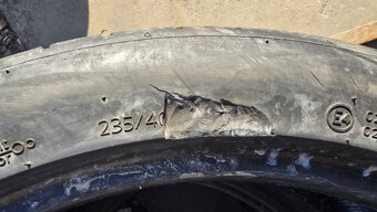 Letní pneu 235/40/19 Hankook - 14