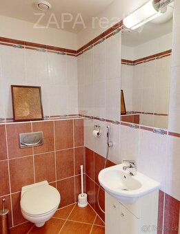 prodej řadového RD 5+kk  147m2 ul. Pod Nouzovem Praha 9 Kbel - 14