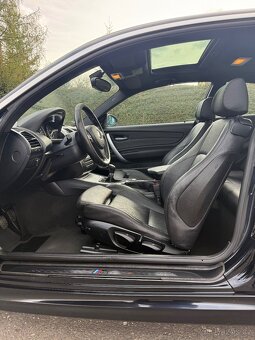 BMW e81 130i Mpaket Limited Edition Sport manuál - 14