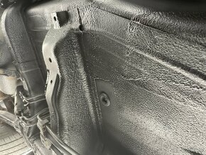 Opravy karoserií vyvařování - 14