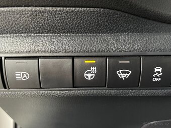 Toyota Corolla 1.8 Hybrid SPORT DPH - 14