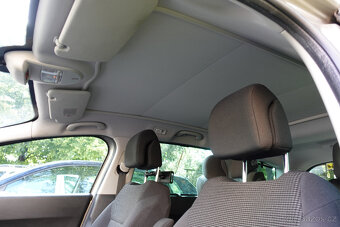Na prodej: Peugeot 5008 – 2012 – auto pro rodinu - 14