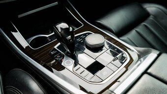 BMW X5m xDrive30d A/T - 14