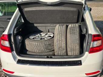 Škoda rapid spaceback 1.2 tsi 77kw - 14