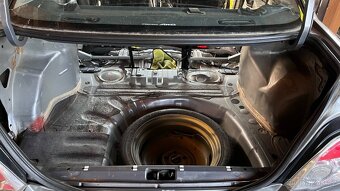 Subaru Impreza 2.0R - 14