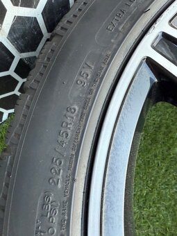 Mercedes r18 AMG C43 AMG 5x112 Zimní - 14