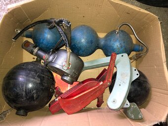 Letecke, vrtulnikove, a tankove pristroje, manualy - 14