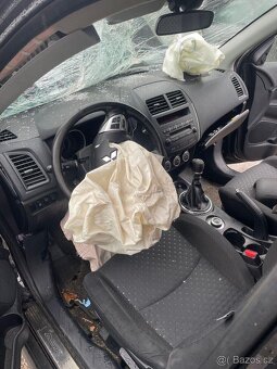 Mitsubishi ASX 125.000 nájezd 1.8benzin 2012 - 14