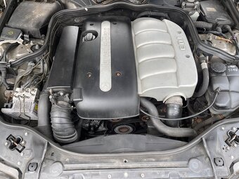 Mercedes w211 - 14