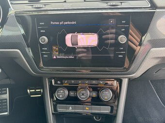 VW Touran 2.0TDI 110kW DSG Navigace Full LED DAB Park. senz. - 14